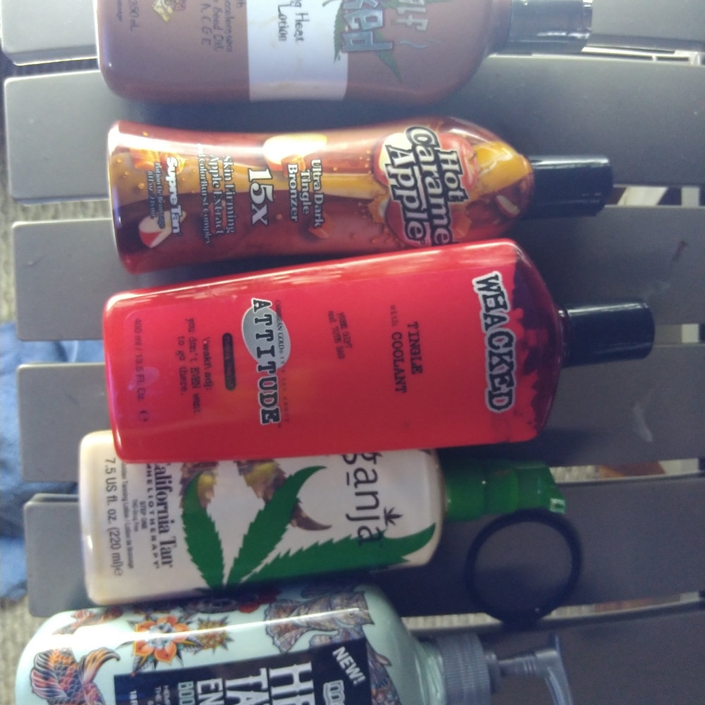 Tanning lotion lot